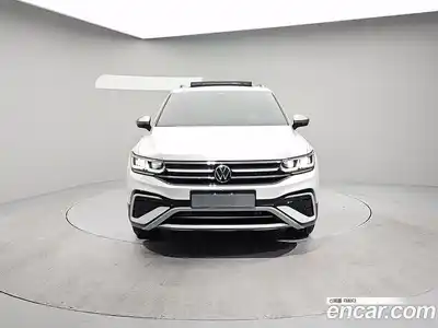Volkswagen Tiguan 2022 2.0 гидро в Москве № 1139153, миниатюра 3