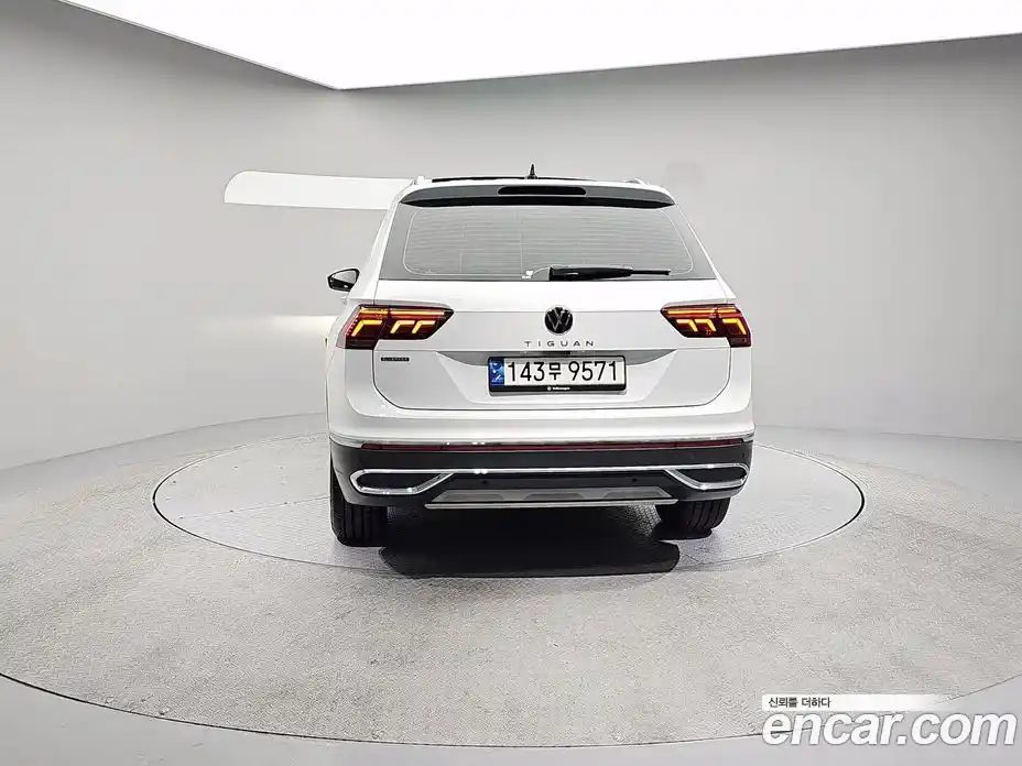 Volkswagen Tiguan 2022 2.0 гидро в Москве № 1139153, фото 4