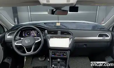 Volkswagen Tiguan 2022 2.0 гидро в Москве № 1139153, миниатюра 7