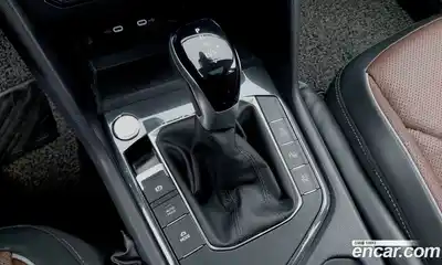Volkswagen Tiguan 2022 2.0 гидро в Москве № 1139153, миниатюра 9