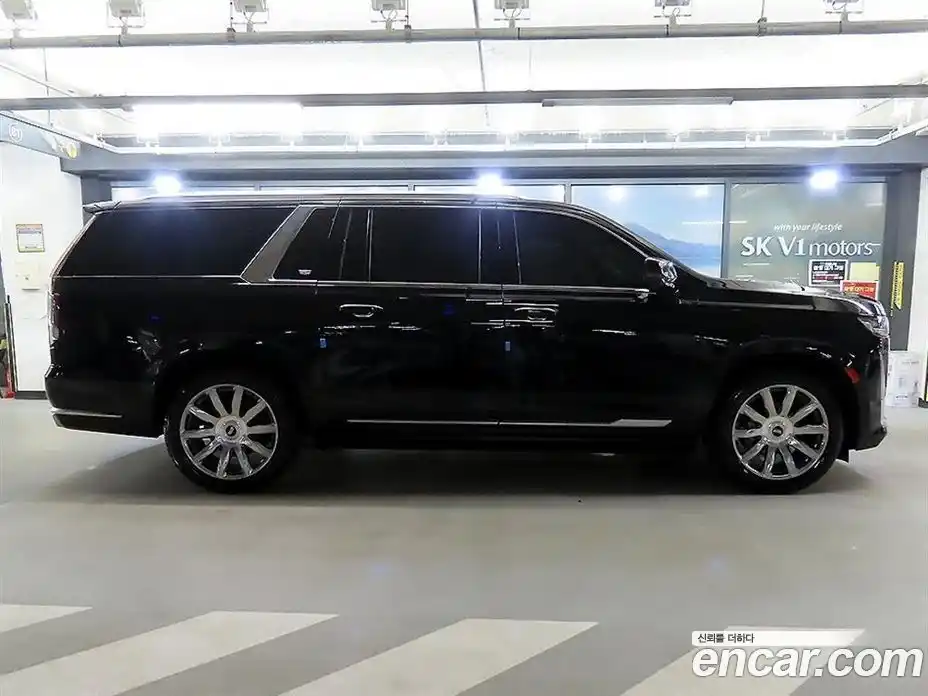 Cadillac Escalade 2022 6.2 гидро в Москве № 1139775, фото 6
