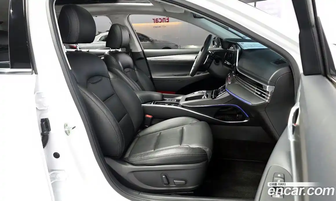 Hyundai Grandeur 2022 2.5 Автомат в Москве № 1141460, фото 11