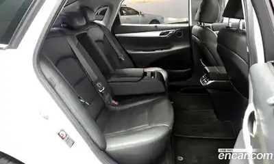 Hyundai Grandeur 2022 2.5 Автомат в Москве № 1141460, миниатюра 12