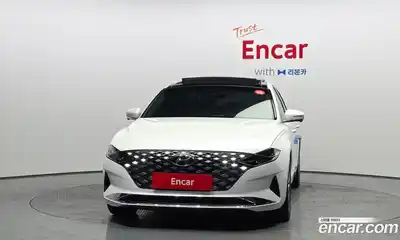 Hyundai Grandeur 2022 2.5 Автомат в Москве № 1141460, миниатюра 3