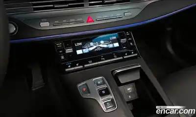 Hyundai Grandeur 2022 2.5 Автомат в Москве № 1141460, миниатюра 9