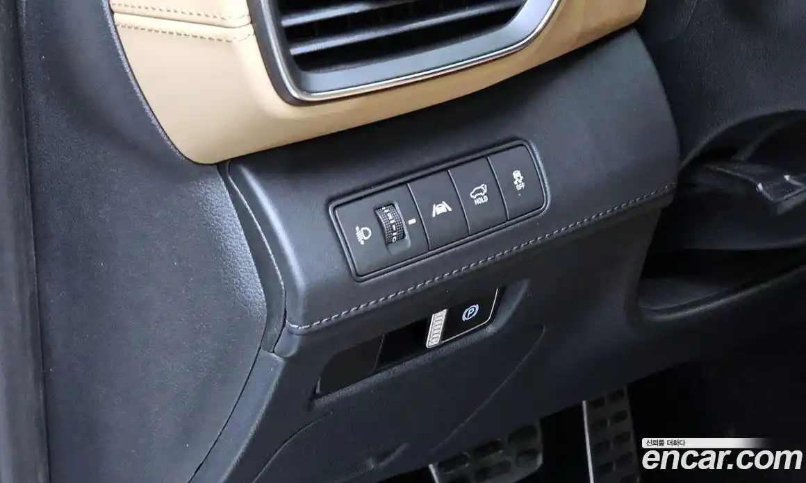Hyundai Santa Fe 2023 2.5 гидро в Москве № 1141734, фото 13
