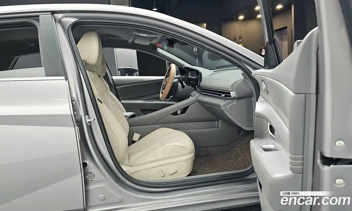 Hyundai Avante 2023 1.6 гидро в Москве № 1142735, фото 11