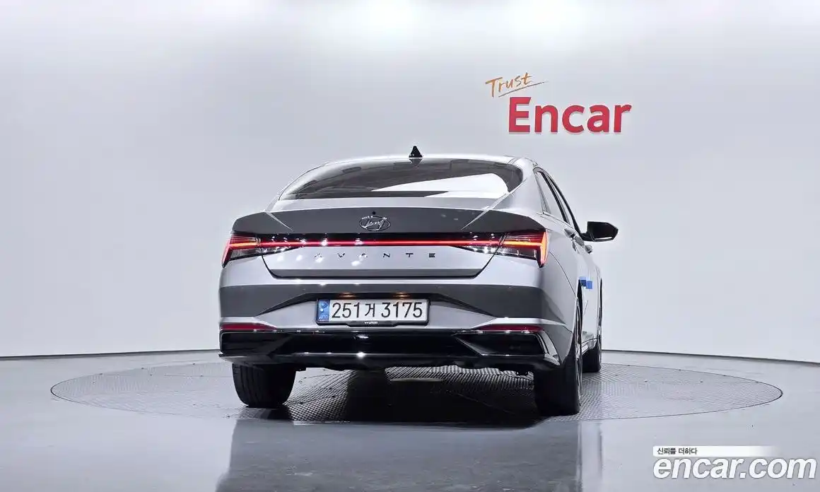 Hyundai Avante 2023 1.6 гидро в Москве № 1142735, фото 4