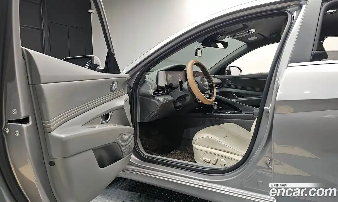 Hyundai Avante 2023 1.6 гидро в Москве № 1142735, фото 10