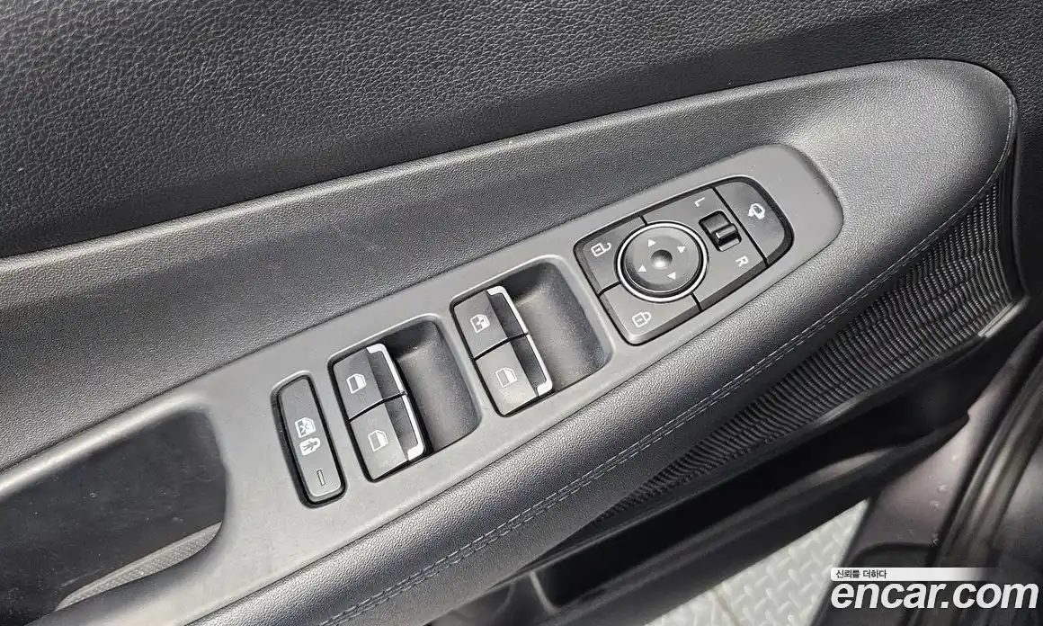 Hyundai Santa Fe 2021 2.5 гидро в Москве № 1142744, фото 13