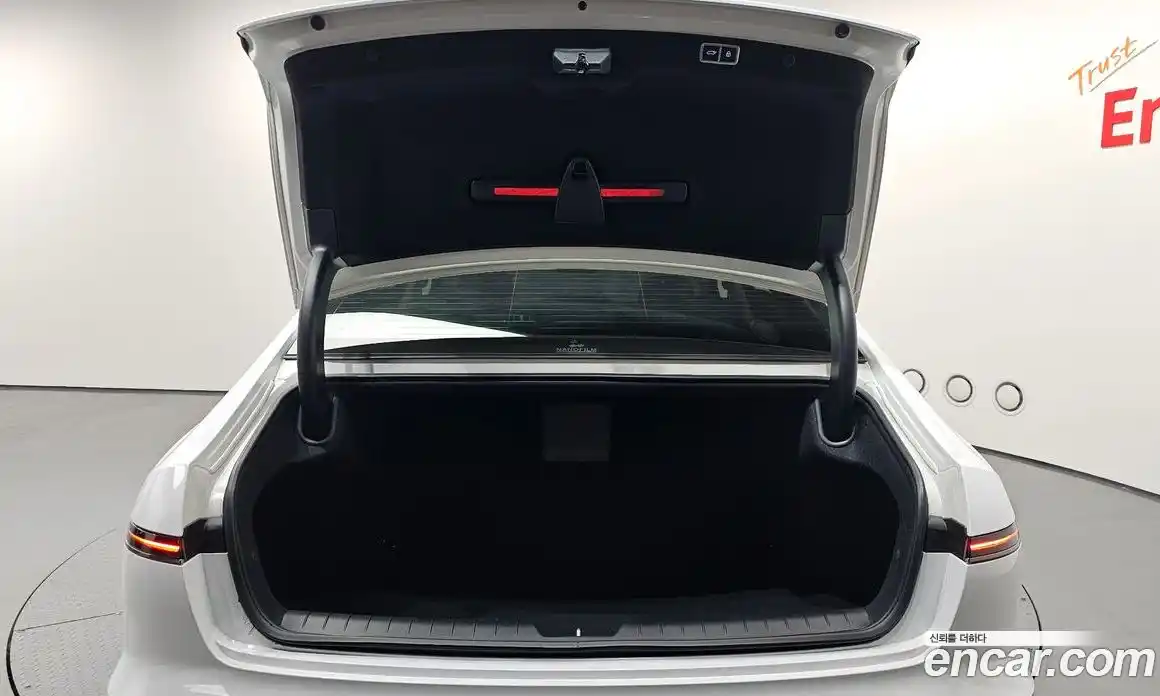 Hyundai Grandeur 2024 1.6 Автомат в Москве № 1142797, фото 20