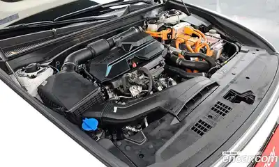 Hyundai Grandeur 2024 1.6 Автомат в Москве № 1142797, миниатюра 6