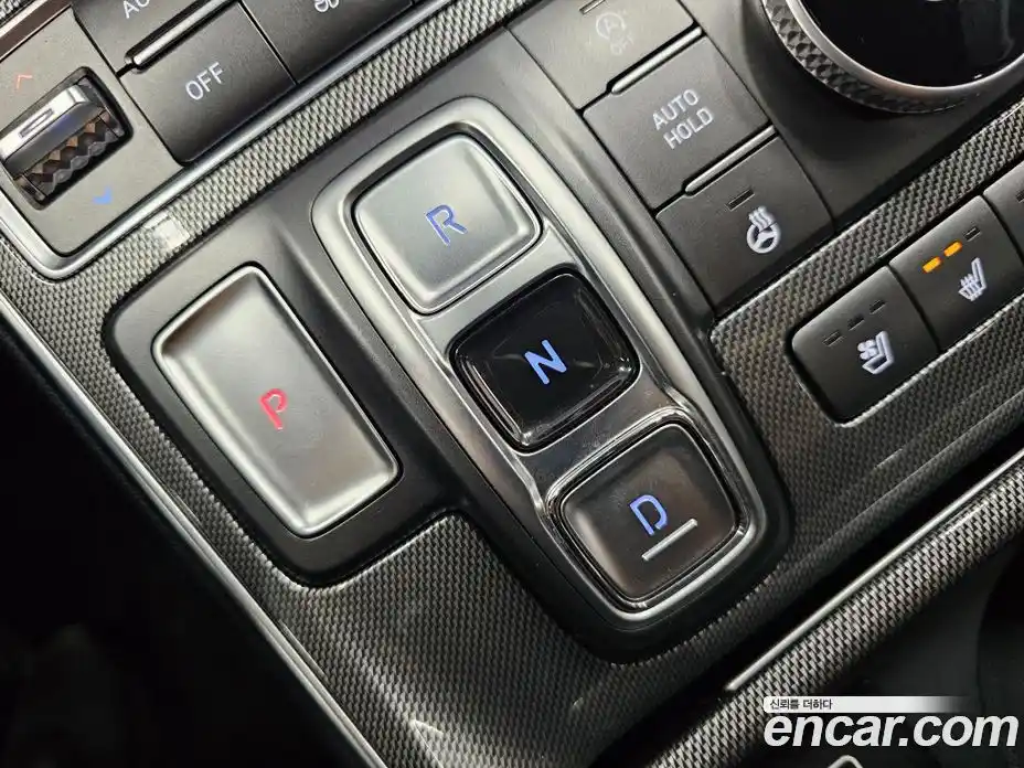 Hyundai Santa Fe 2023 2.5 Автомат в Москве № 1142798, фото 13