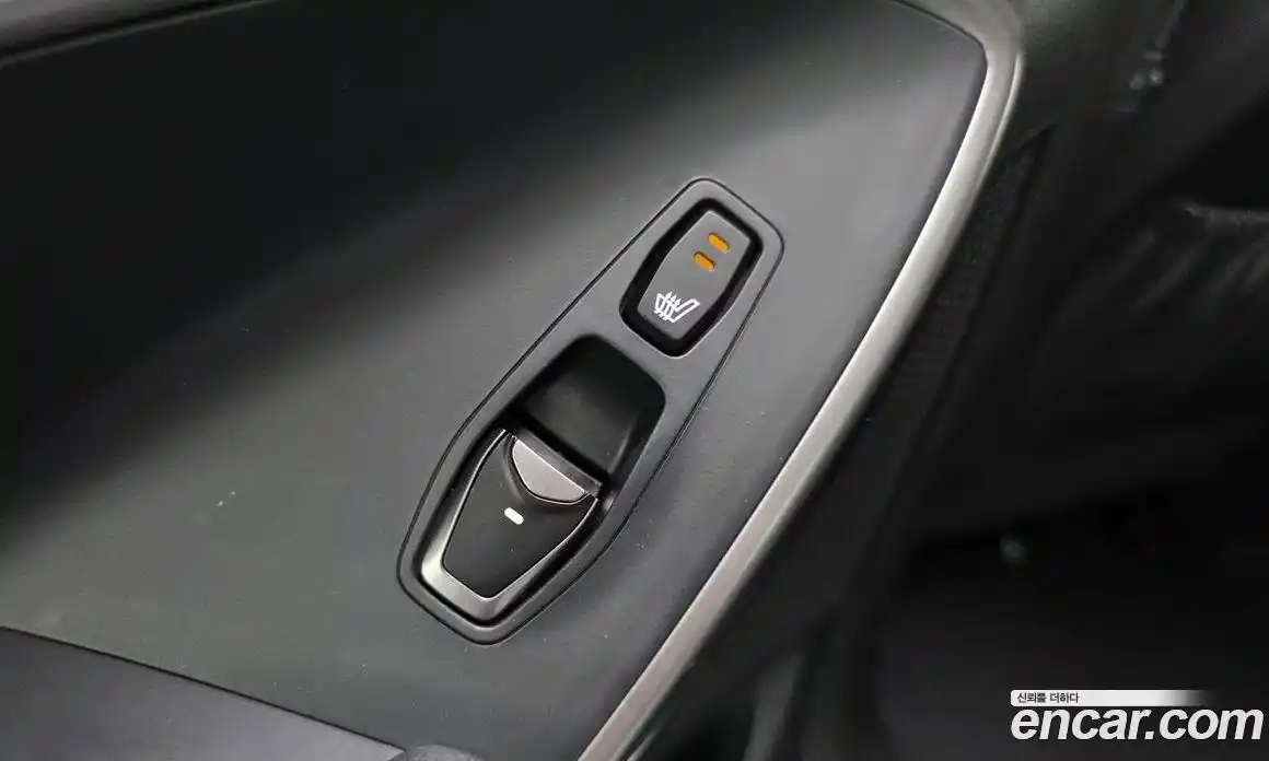 Hyundai Santa Fe 2017 2.0 гидро в Москве № 1142821, фото 18