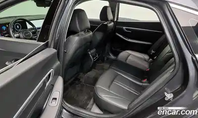 Hyundai Sonata 2023 2.0 Автомат в Москве № 1142876, миниатюра 12