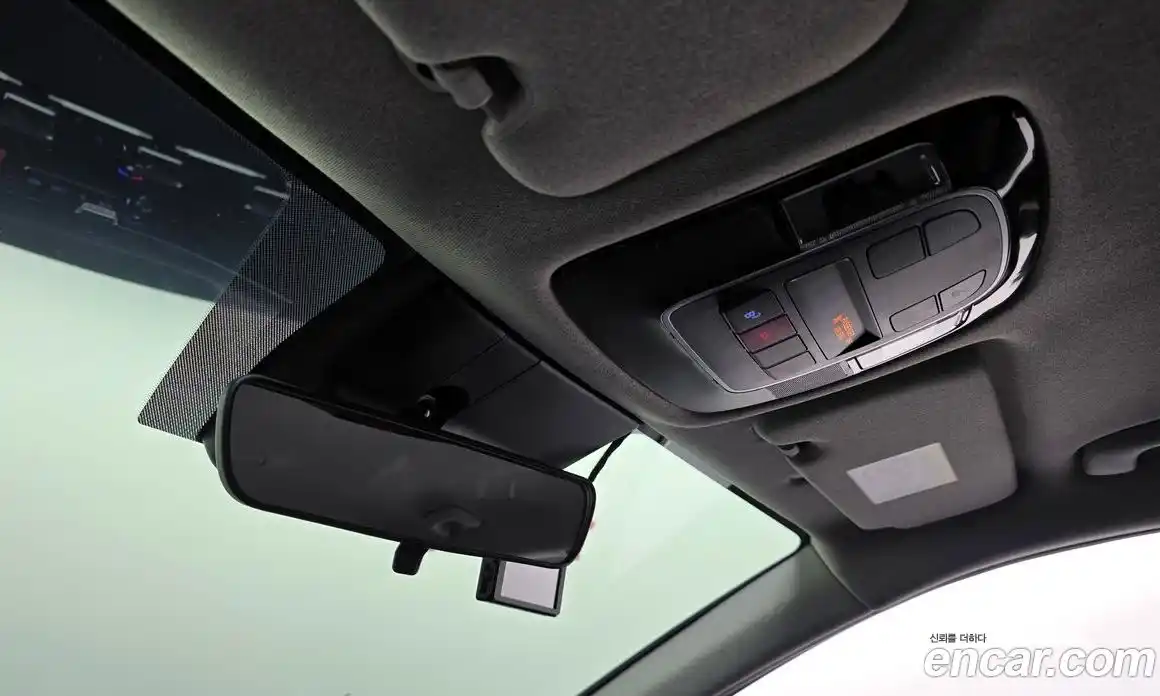 Hyundai Sonata 2023 2.0 Автомат в Москве № 1142876, фото 19