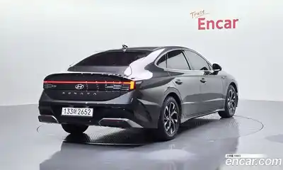 Hyundai Sonata 2023 2.0 Автомат в Москве № 1142876, миниатюра 2