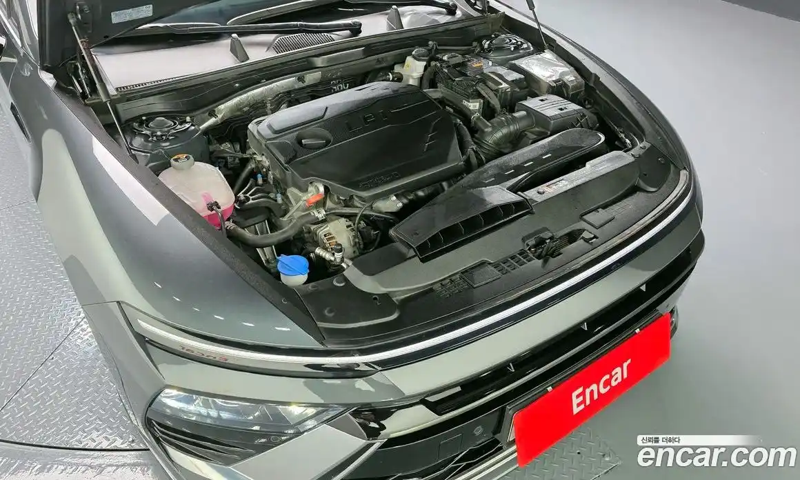 Hyundai Sonata 2023 2.0 Автомат в Москве № 1142876, фото 6