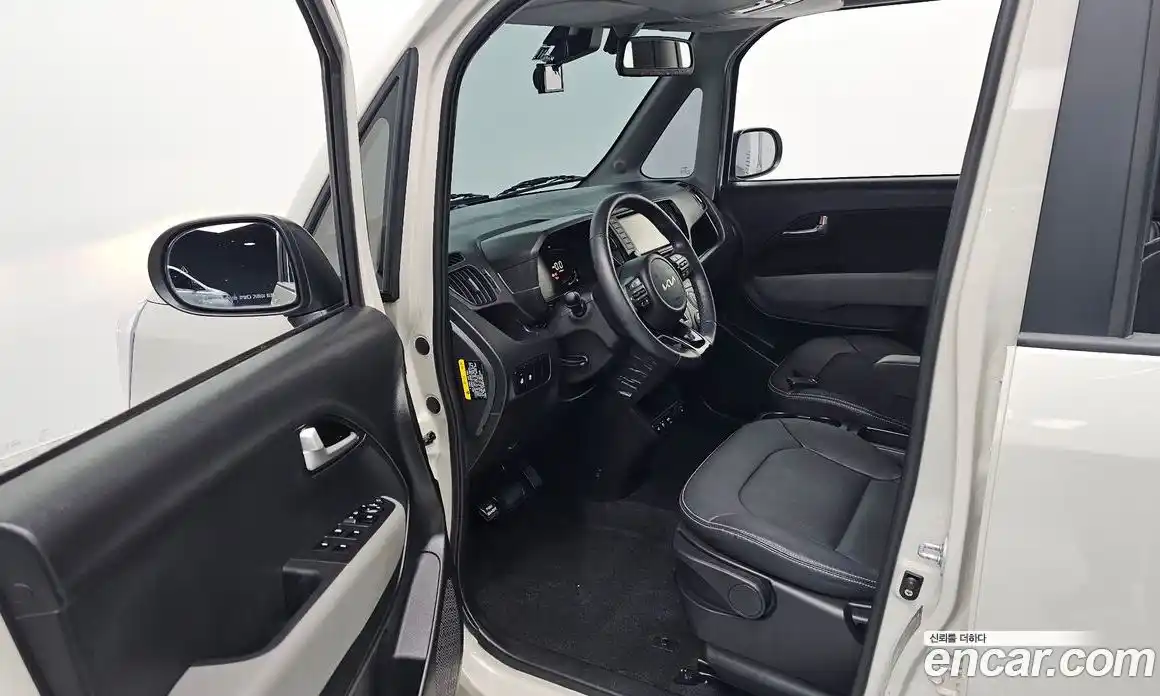 Kia Ray 2023 1.0 Автомат в Москве № 1143075, фото 11