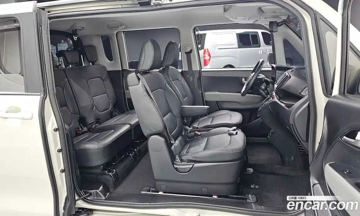 Kia Ray 2023 1.0 Автомат в Москве № 1143075, фото 10