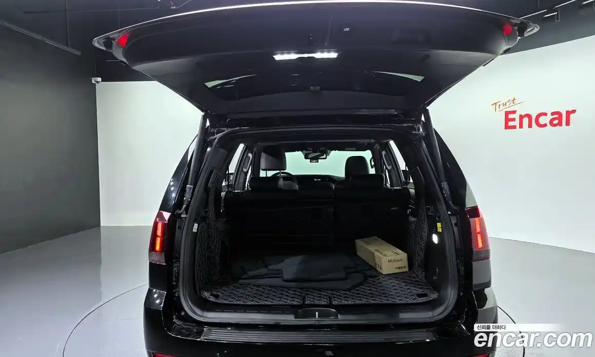 Kia Mohave 2024 3.0 Автомат в Москве № 1143093, фото 20