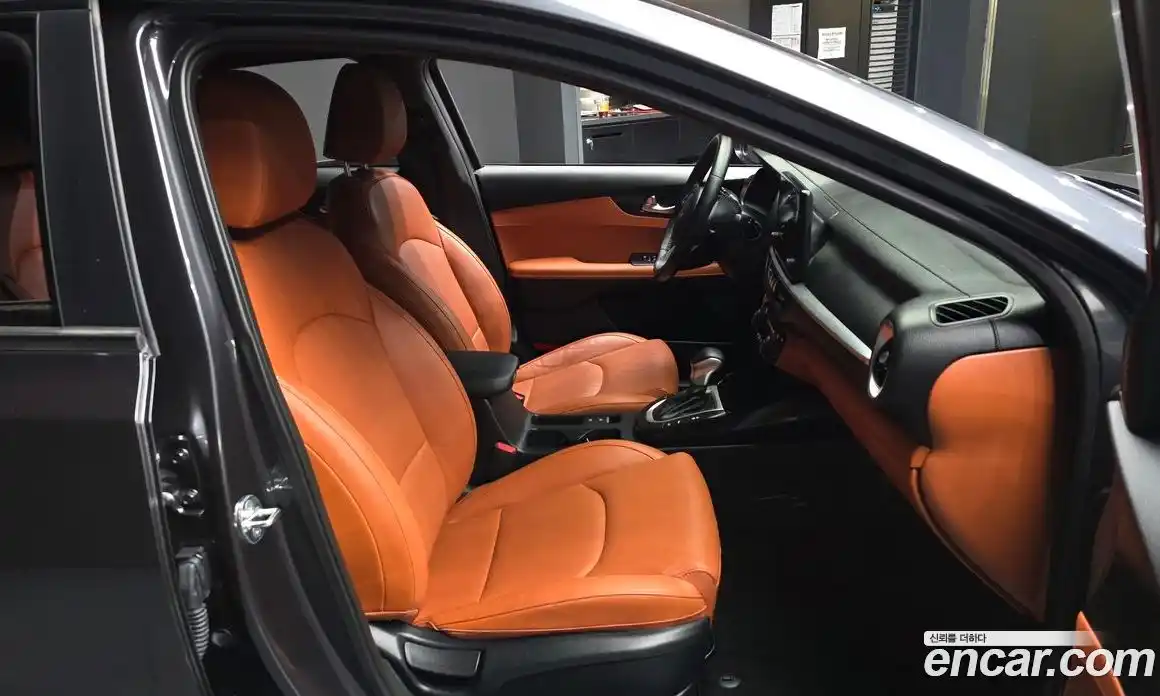 Kia K3 2021 1.6 Автомат в Москве № 1143111, фото 11