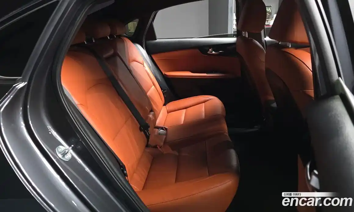 Kia K3 2021 1.6 Автомат в Москве № 1143111, фото 12