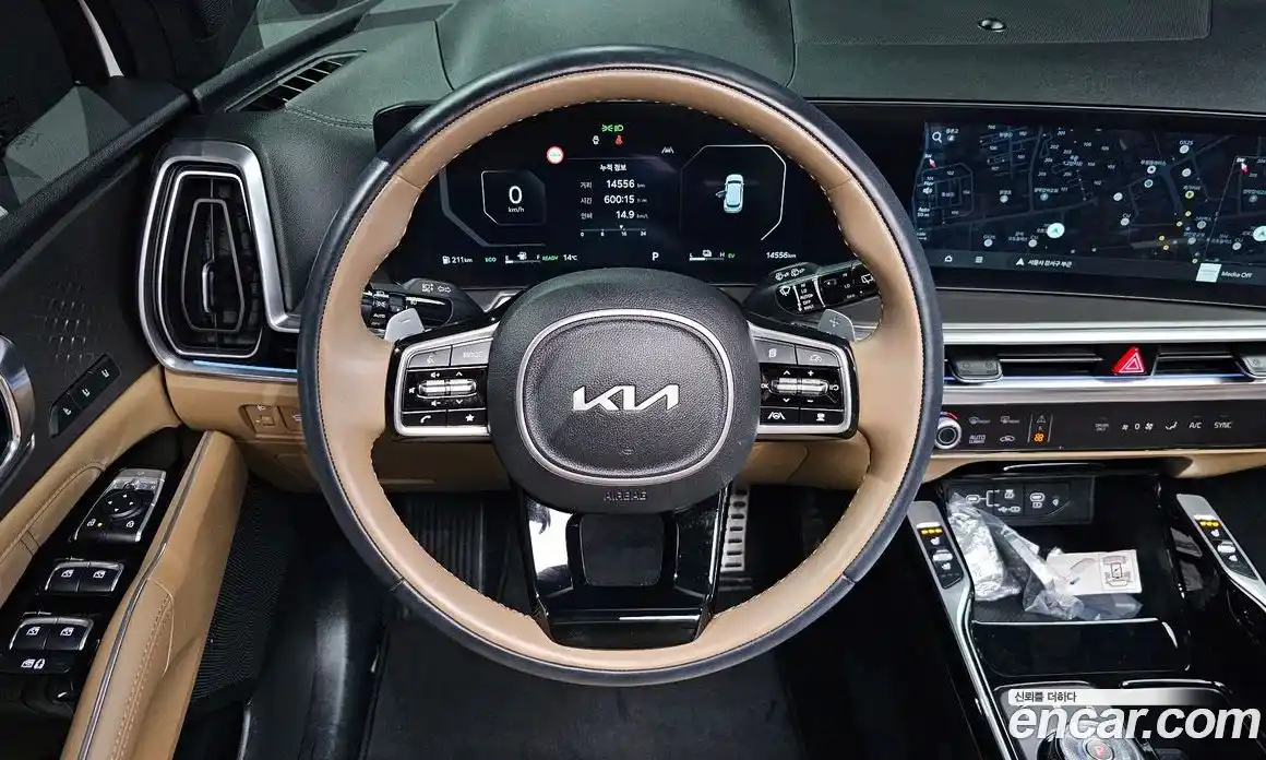 Kia Sorento 2024 1.6 Автомат в Москве № 1143162, фото 13