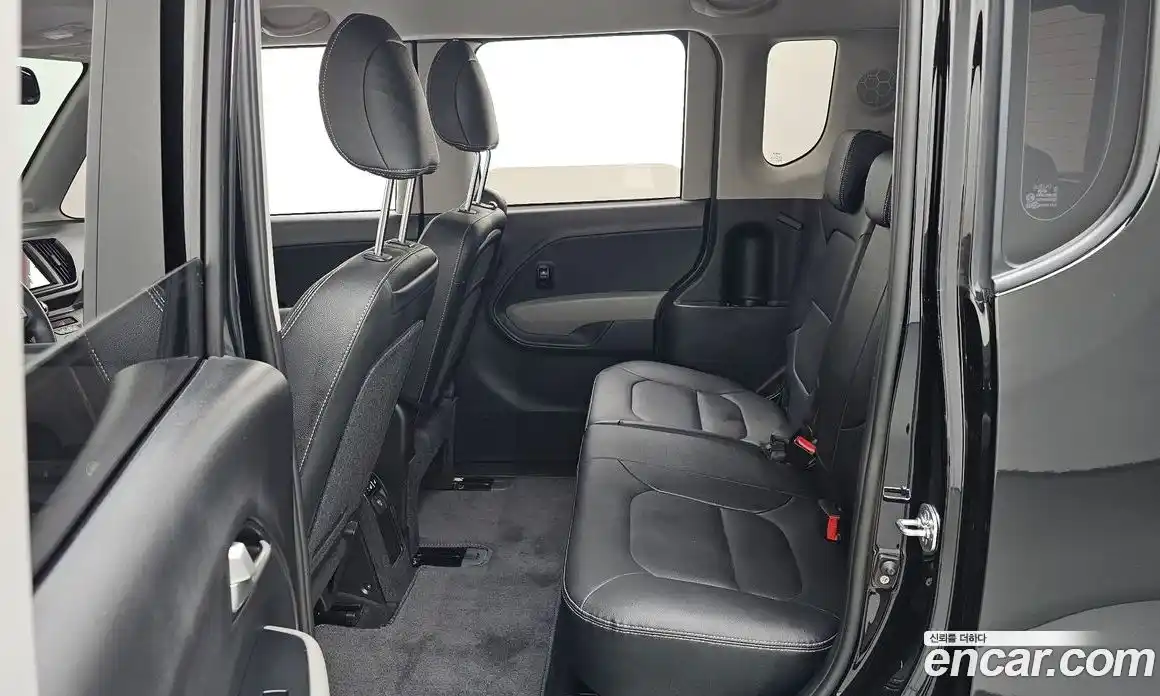 Kia Ray 2023 1.0 Автомат в Москве № 1143208, фото 11