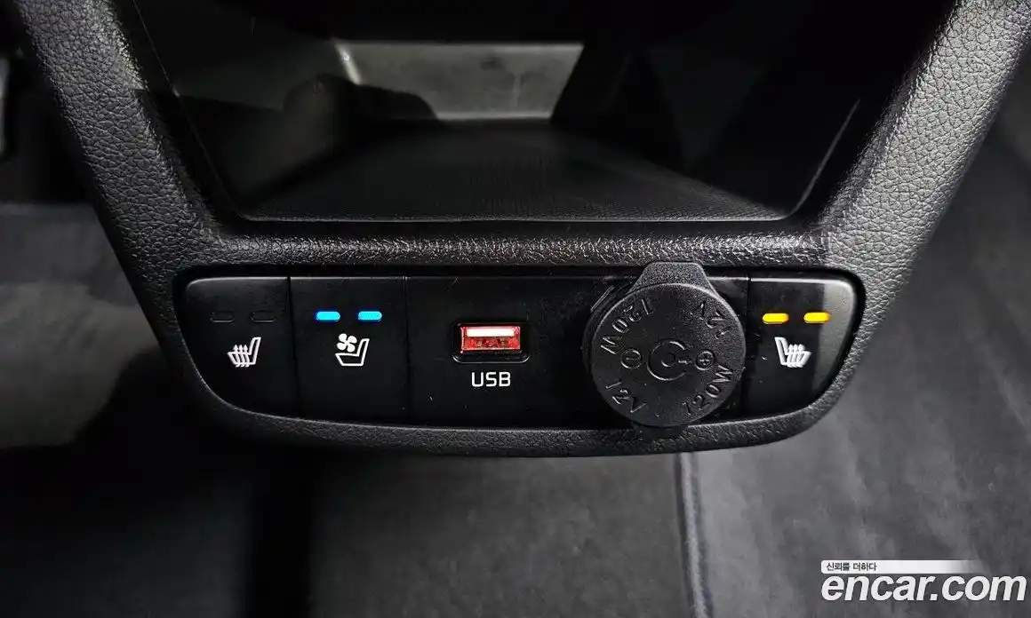 Kia Ray 2023 1.0 Автомат в Москве № 1143208, фото 18