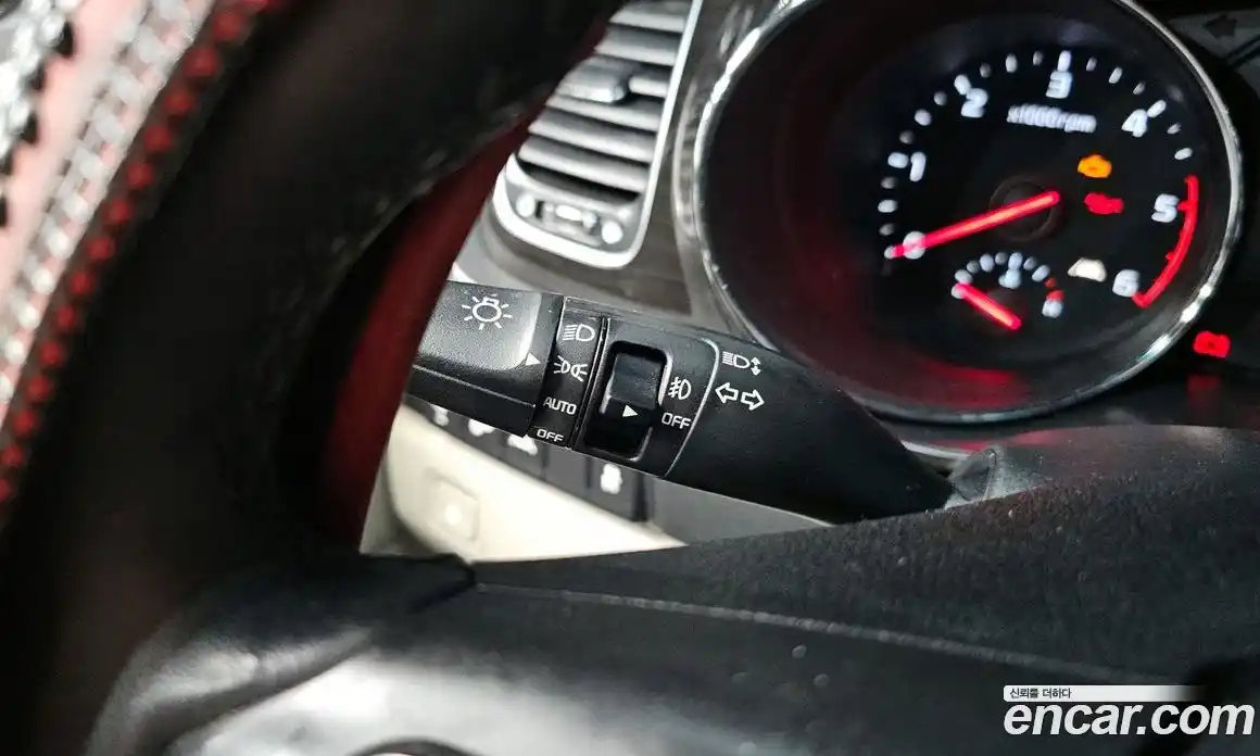 Kia Canival 2018 2.2 Автомат в Москве № 1143221, фото 18