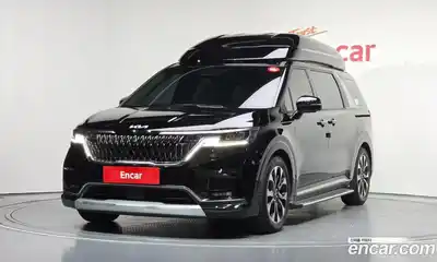 Kia Canival Gasoline 9-Seater Hi-Limousine Signature
