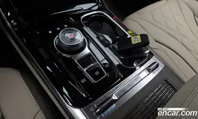 Kia Canival 2022 3.5 Автомат в Москве № 1143242, миниатюра 9