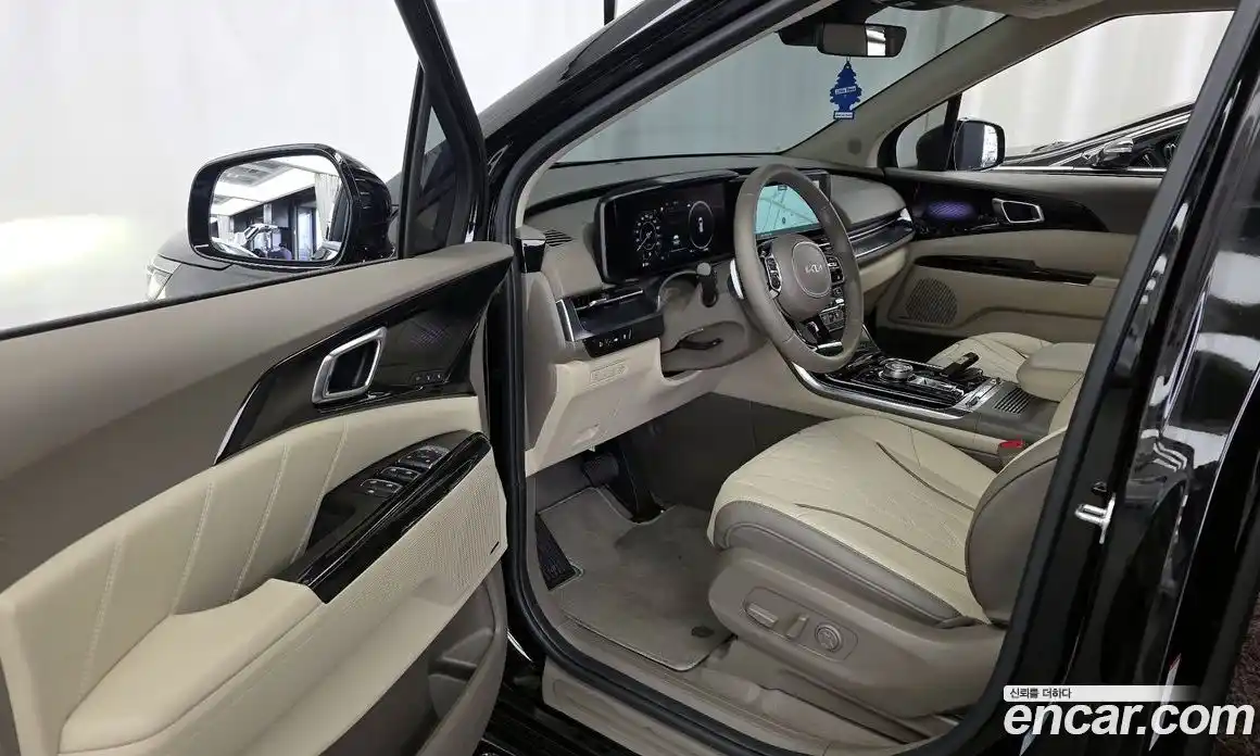 Kia Canival 2022 3.5 Автомат в Москве № 1143242, фото 10