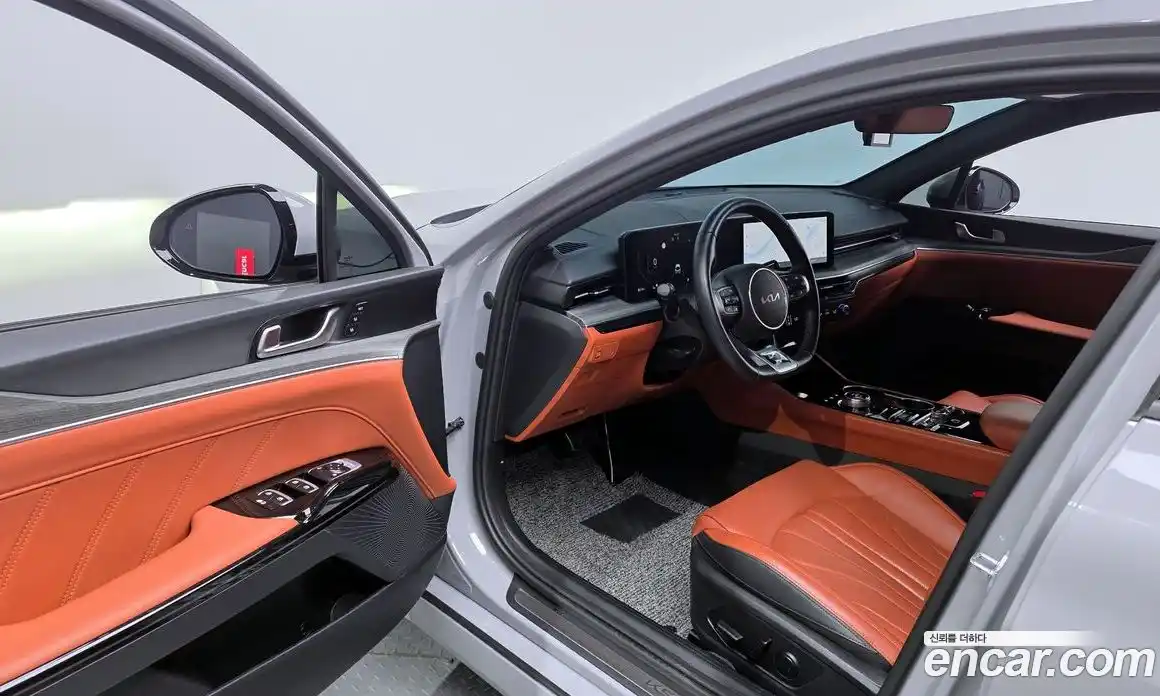 Kia K5 2024 1.6 Автомат в Москве № 1143290, фото 10