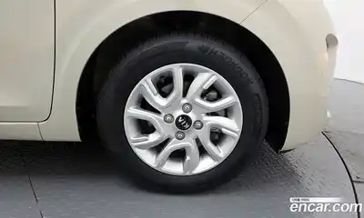 Kia Morning 2018 1.0 Автомат в Москве № 1143347, миниатюра 5