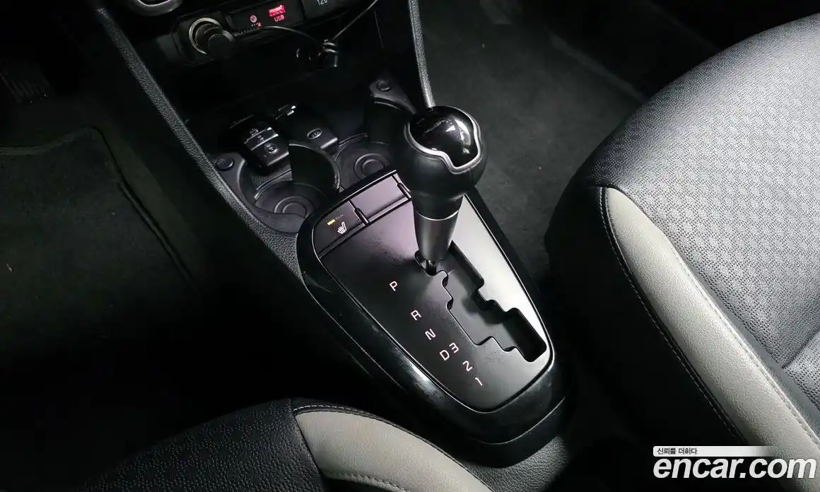 Kia Morning 2018 1.0 Автомат в Москве № 1143347, фото 9