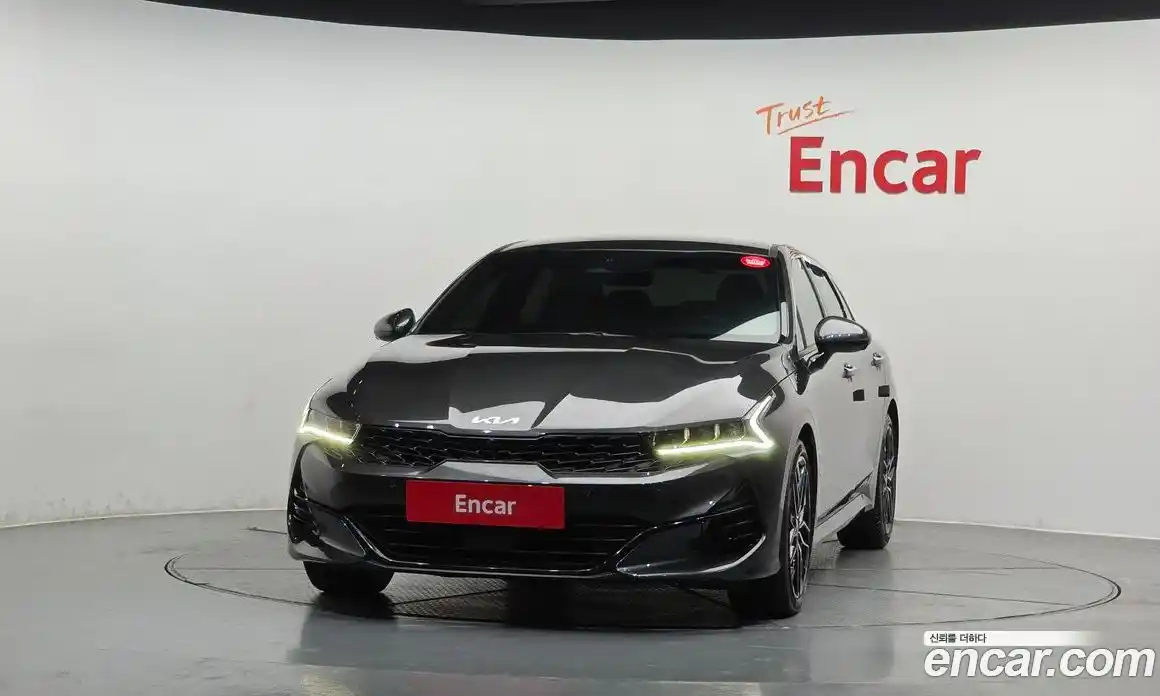 Kia K5 2023 1.6 Автомат в Москве № 1143379, фото 3