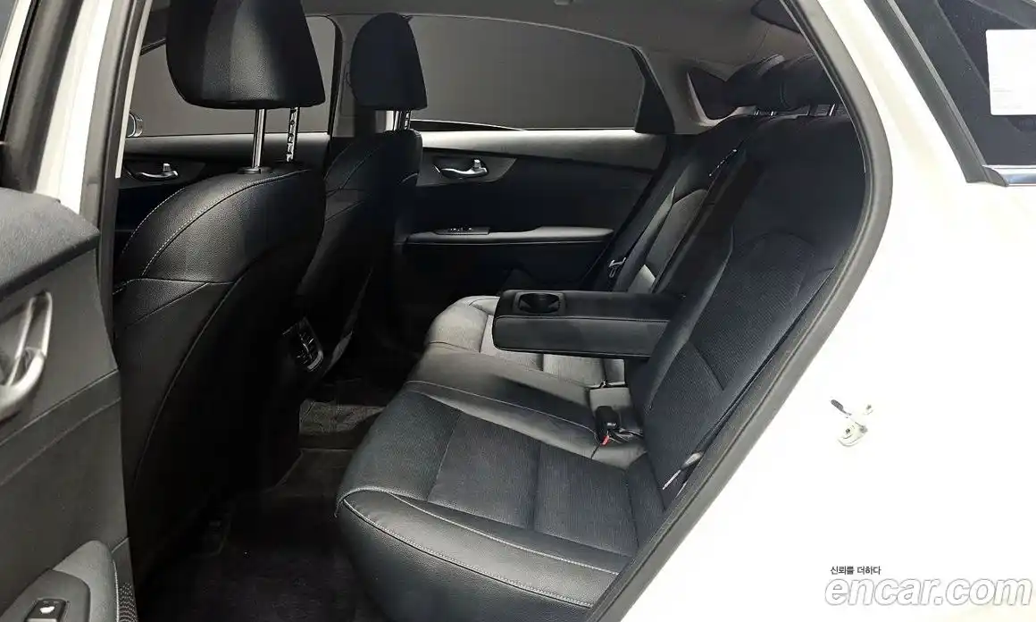 Kia K3 2019 1.6 Автомат в Москве № 1143394, фото 19