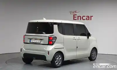 Kia Ray 2023 1.0 Автомат в Москве № 1143452, миниатюра 2