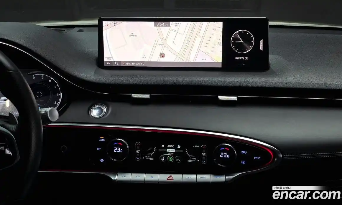 Genesis GV70 2021 2.5 Автомат в Москве № 1143705, фото 14