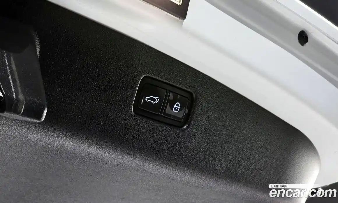 Genesis GV70 2021 2.5 Автомат в Москве № 1143705, фото 20