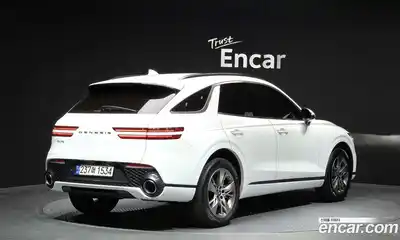 Genesis GV70 2021 2.5 Автомат в Москве № 1143705, миниатюра 2