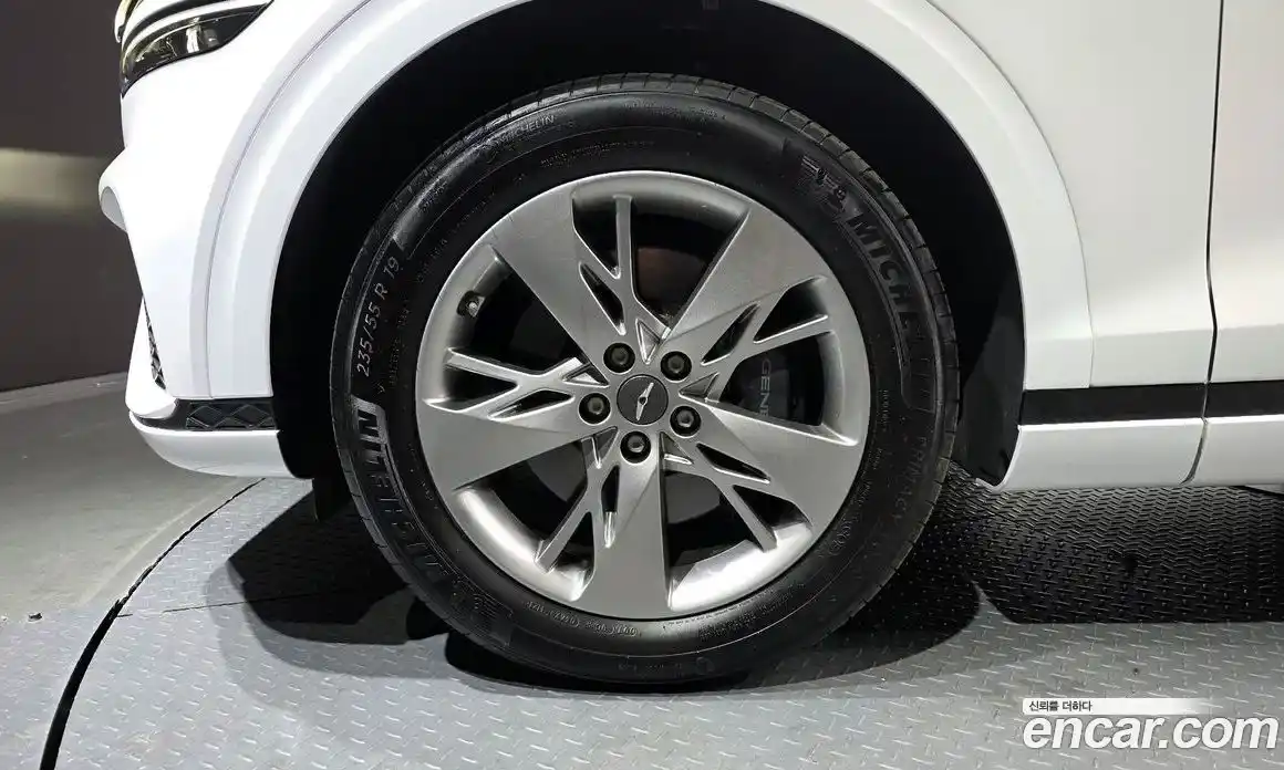 Genesis GV70 2021 2.5 Автомат в Москве № 1143705, фото 5