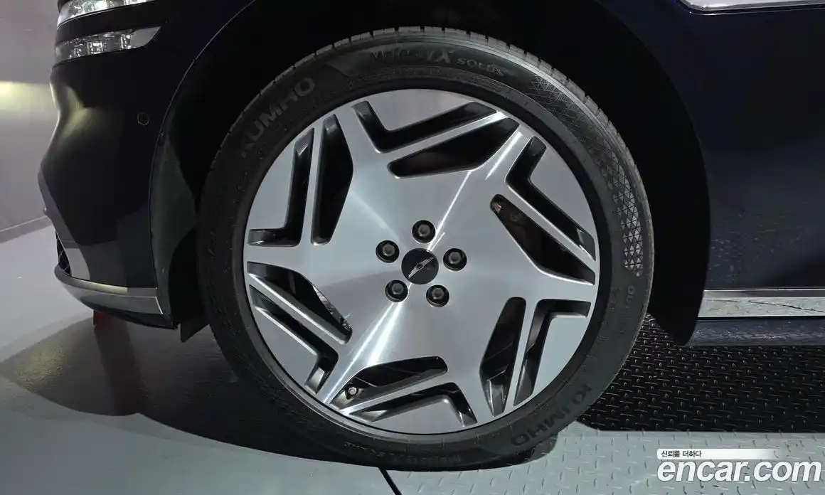 Genesis G90 2023 3.5 Автомат в Москве № 1143769, фото 5