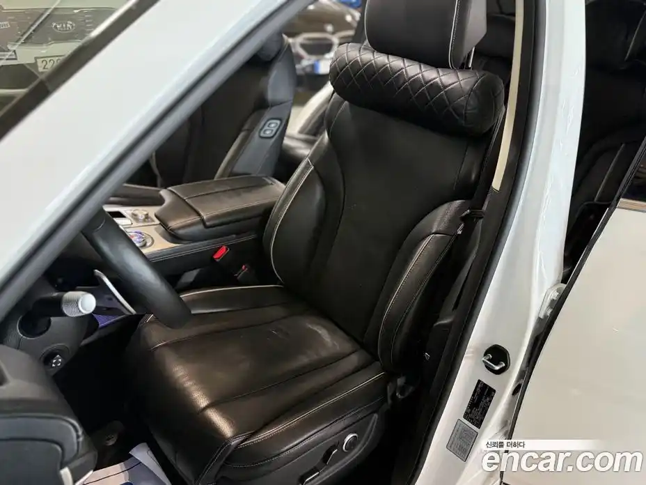 Genesis GV80 2020 3.0 Автомат в Москве № 1143783, фото 15