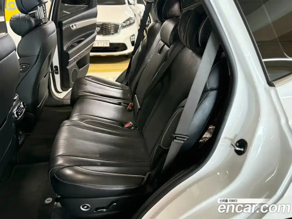 Genesis GV80 2020 3.0 Автомат в Москве № 1143783, фото 16