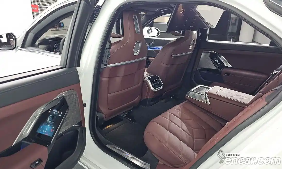 BMW 7-Series 2025 3.0 Автомат в Москве № 1144364, фото 13