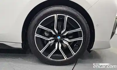 BMW 7-Series 2025 3.0 Автомат в Москве № 1144364, миниатюра 5