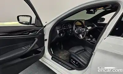 BMW 5-Series 2023 2.0 гидро в Москве № 1145540, миниатюра 10
